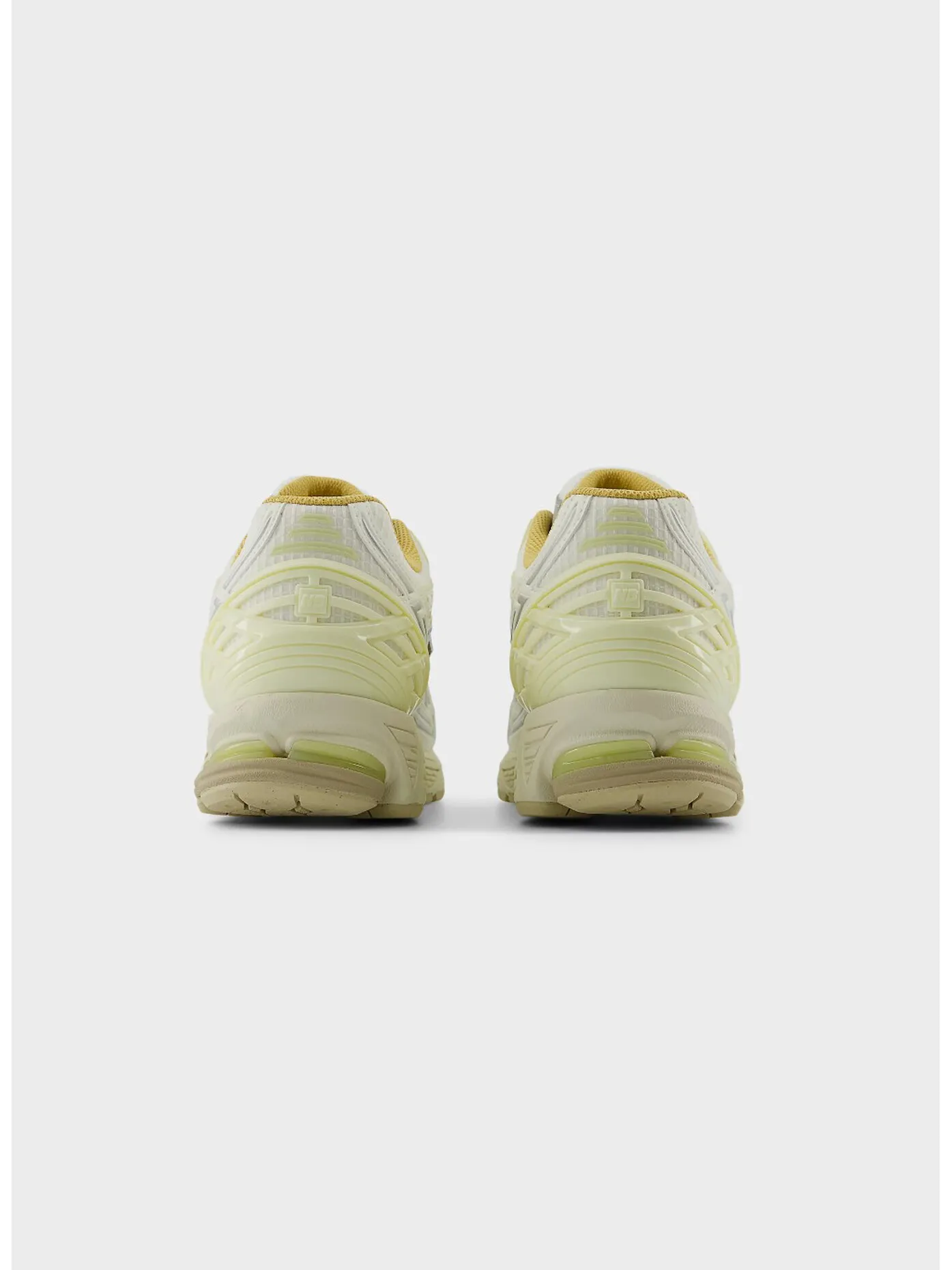     -NEW BALANCE    -SCARPA LUNAR NEW YEAR 1906N UNISEX-