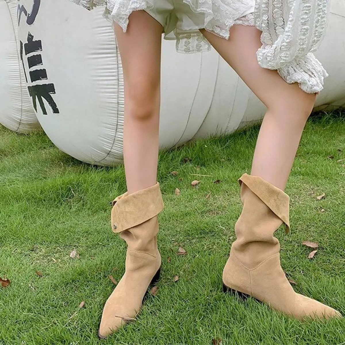 2023 inverno a metà polpaccio stivali da moto di marca di lusso scarpe da donna nuovi tacchi medi stivali Chelsea gladiatore pom