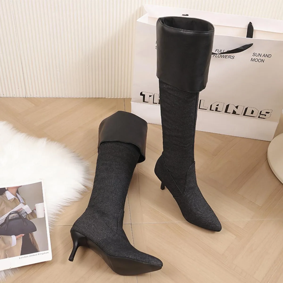 2023 Nuovi stivali da moto sopra il ginocchio Chelsea Scarpe da donna con tacco alto Goth Décolleté a punta Stivali da neve Bota