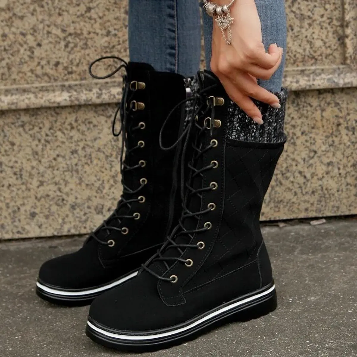 2024 inverno nuove scarpe da donna stivali con plateau in peluche a metà polpaccio nuovo designer stivali da neve caldi stivali