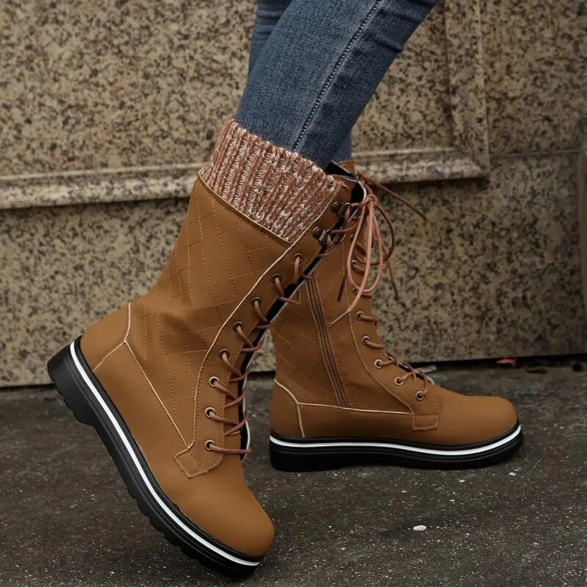 2024 inverno nuove scarpe da donna stivali con plateau in peluche a metà polpaccio nuovo designer stivali da neve caldi stivali