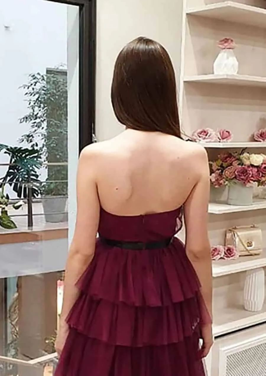 Abito elegante in tulle (posso esserci variazioni di sfumatura del colore!)