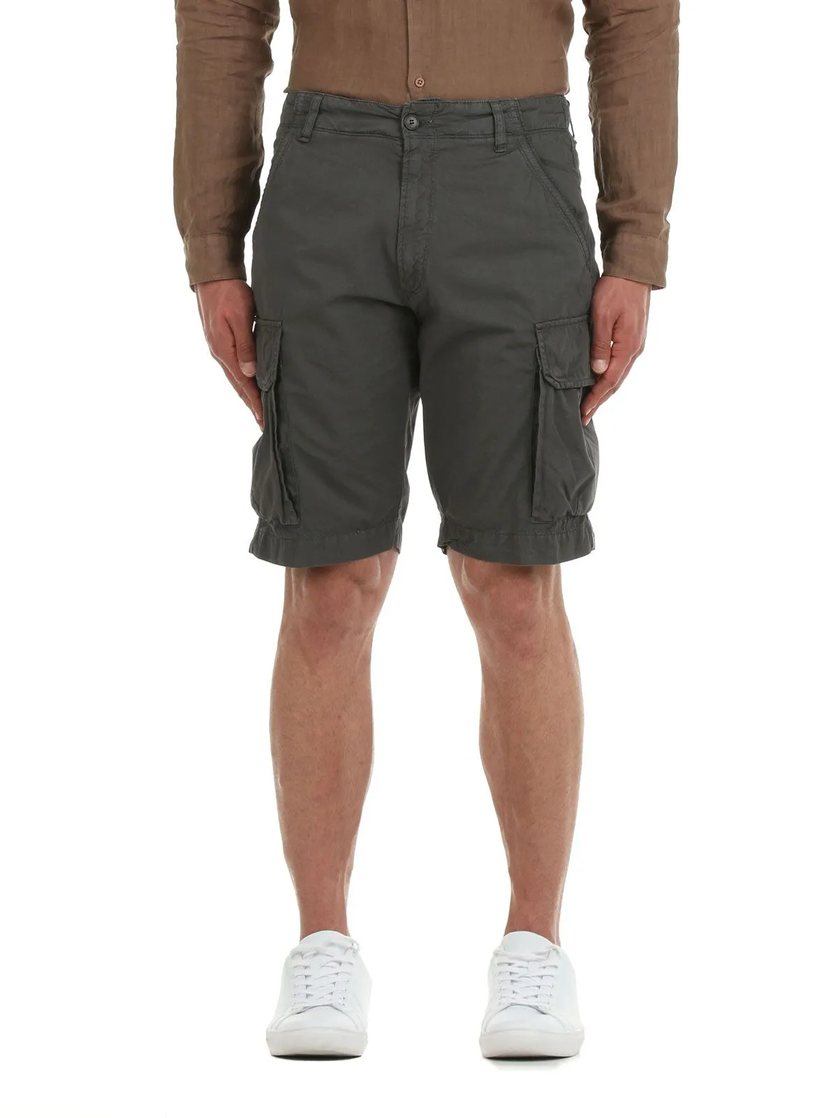 BERMUDA GRIGIO CON MAXI TASCONI