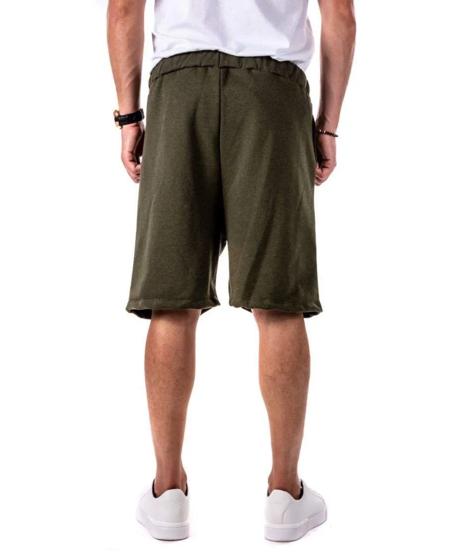 Bermuda uomo, slim - Colore verde con laccio