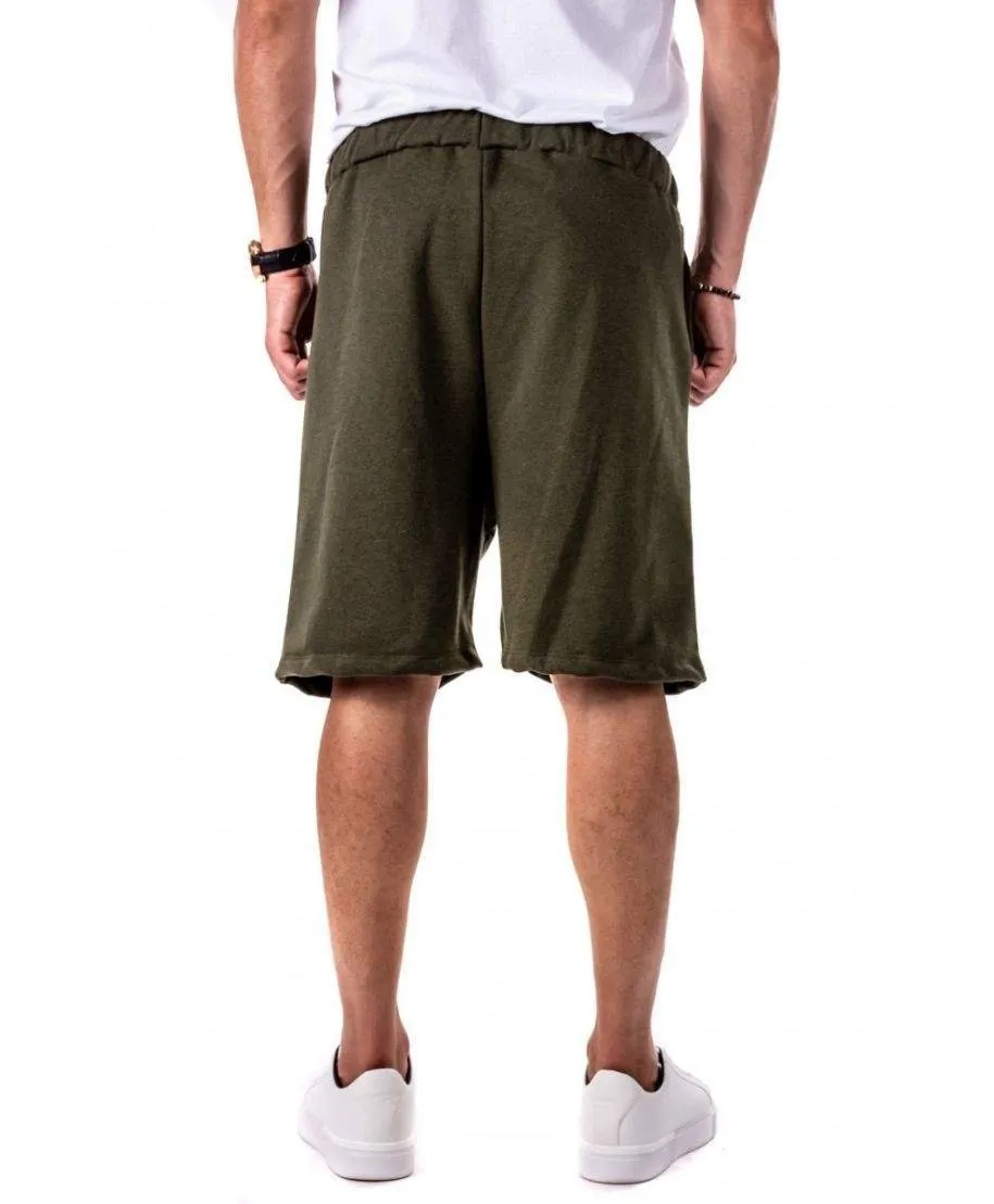 Bermuda uomo, slim - Colore verde con laccio