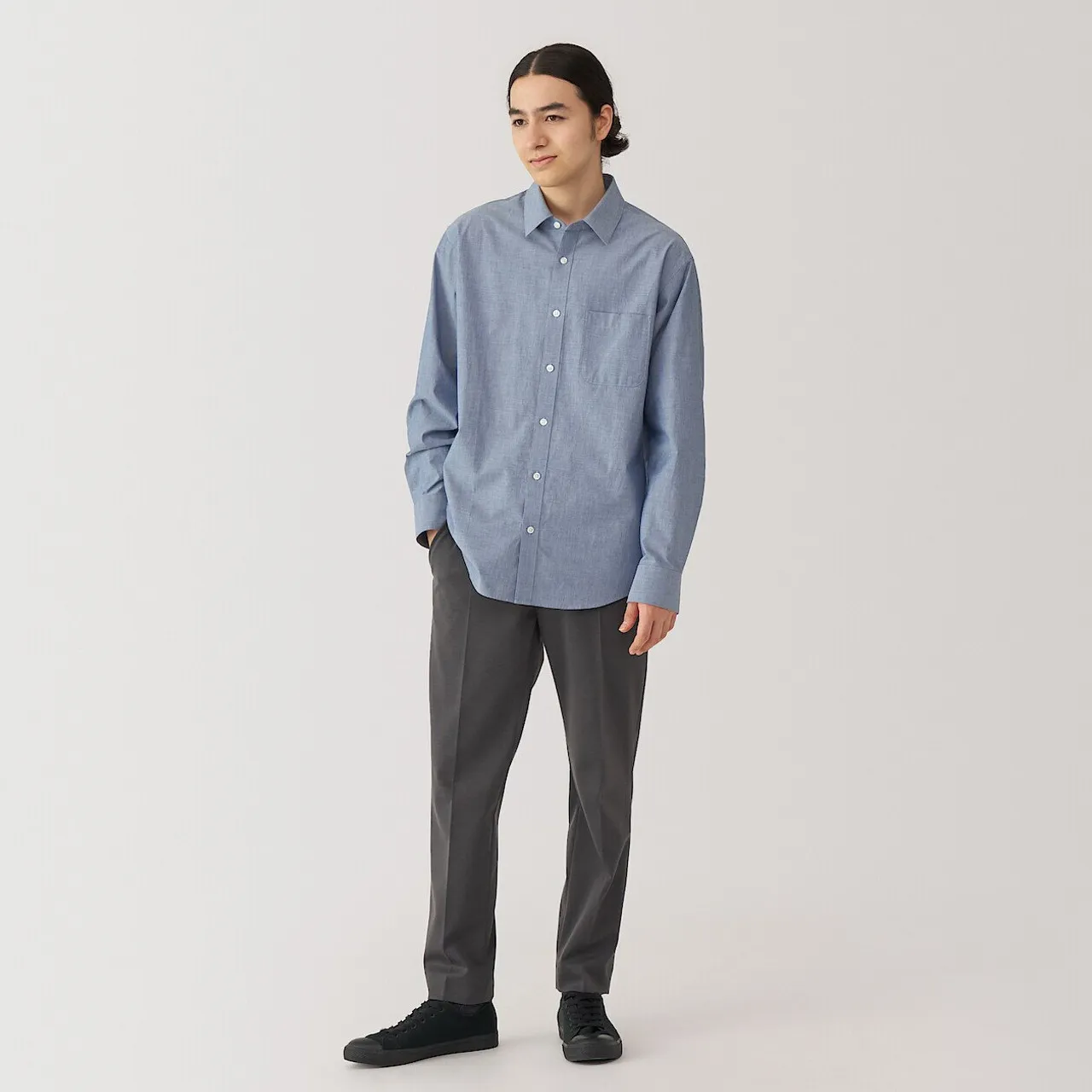 Camicia a maniche lunghe in cotone lavato da uomo