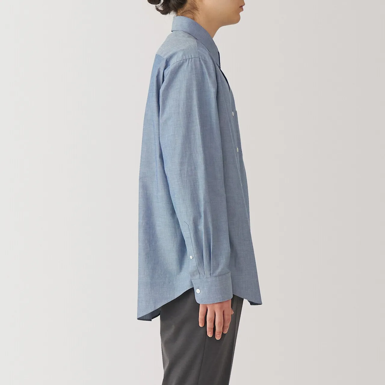 Camicia a maniche lunghe in cotone lavato da uomo