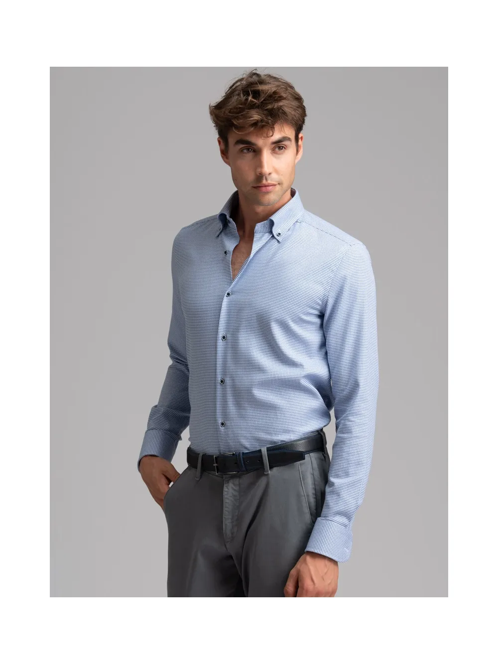 Camicia uomo micro fantasia collo button down