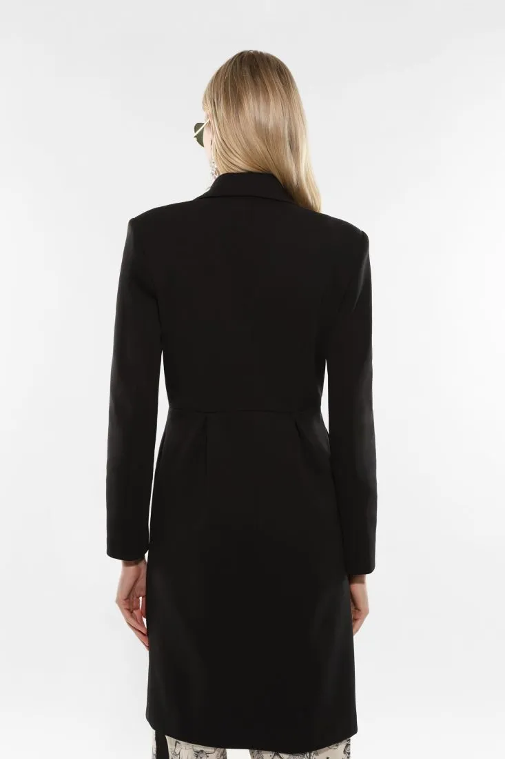Cappotto sfiancato doppiopetto con bottoni dorati