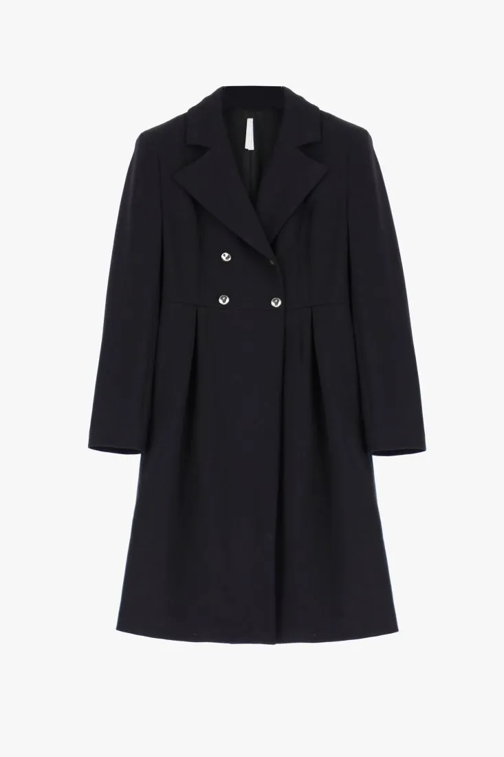 Cappotto sfiancato doppiopetto con bottoni dorati