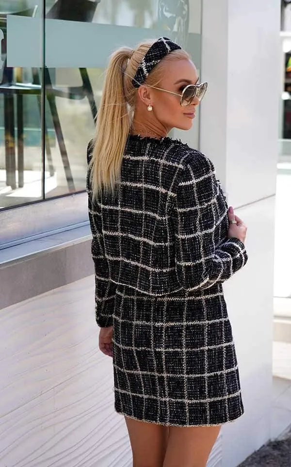 Completo elegante in tessuto bouclé