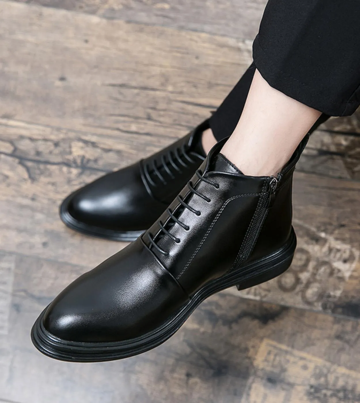 Eleganti stivali Chelsea Scarpe da uomo a punta di alta qualità Abito classico per il tempo libero Stivali in pelle da uomo form