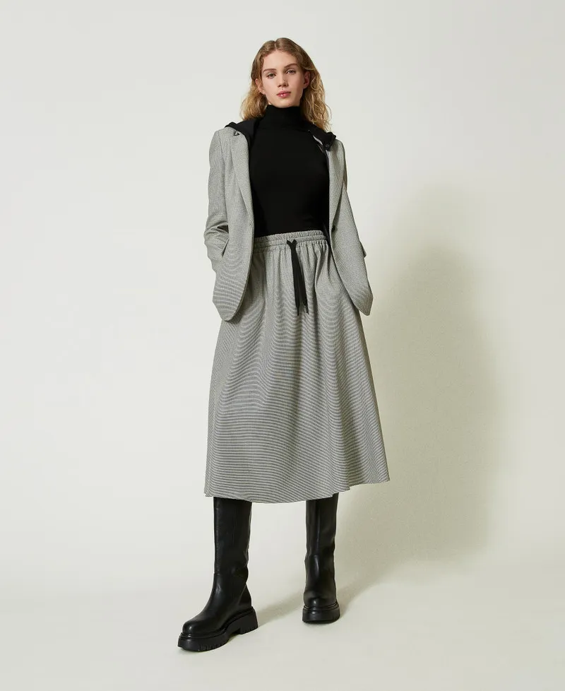 Giacca blazer in pied de poule con cappuccio