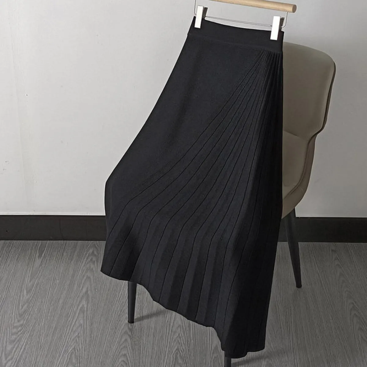 Gonna asimmetrica nera Gonna invernale invernale Gonne lunghe in lana dal design elastico da donna