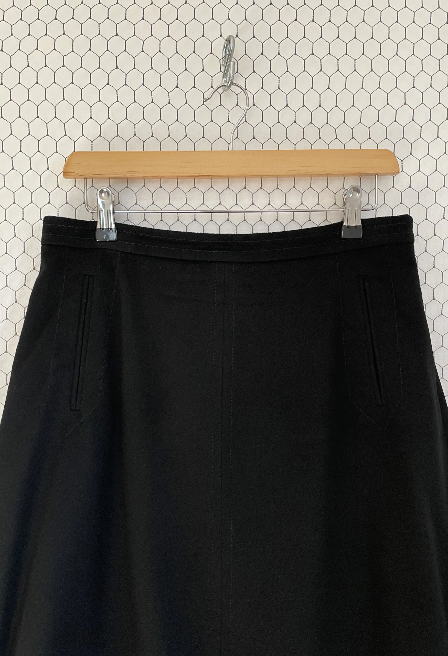 Gonna svasata in pura lana nera MaxMara vintage