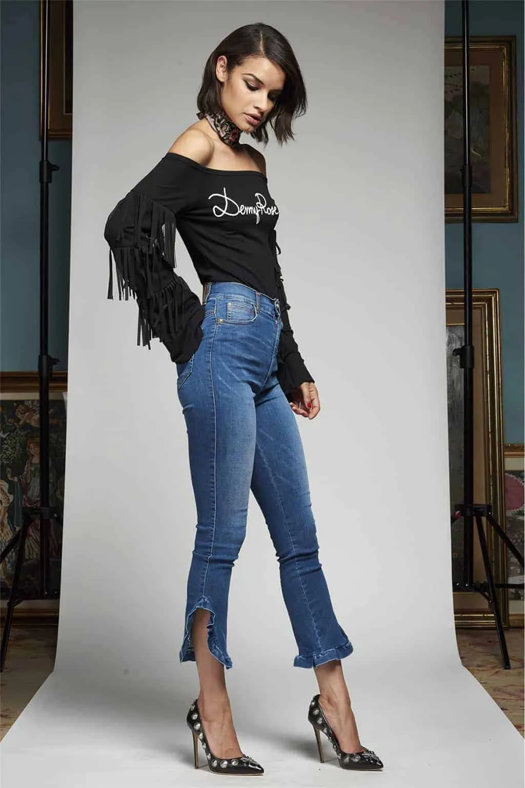 Jeans elasticizzato a vita alta