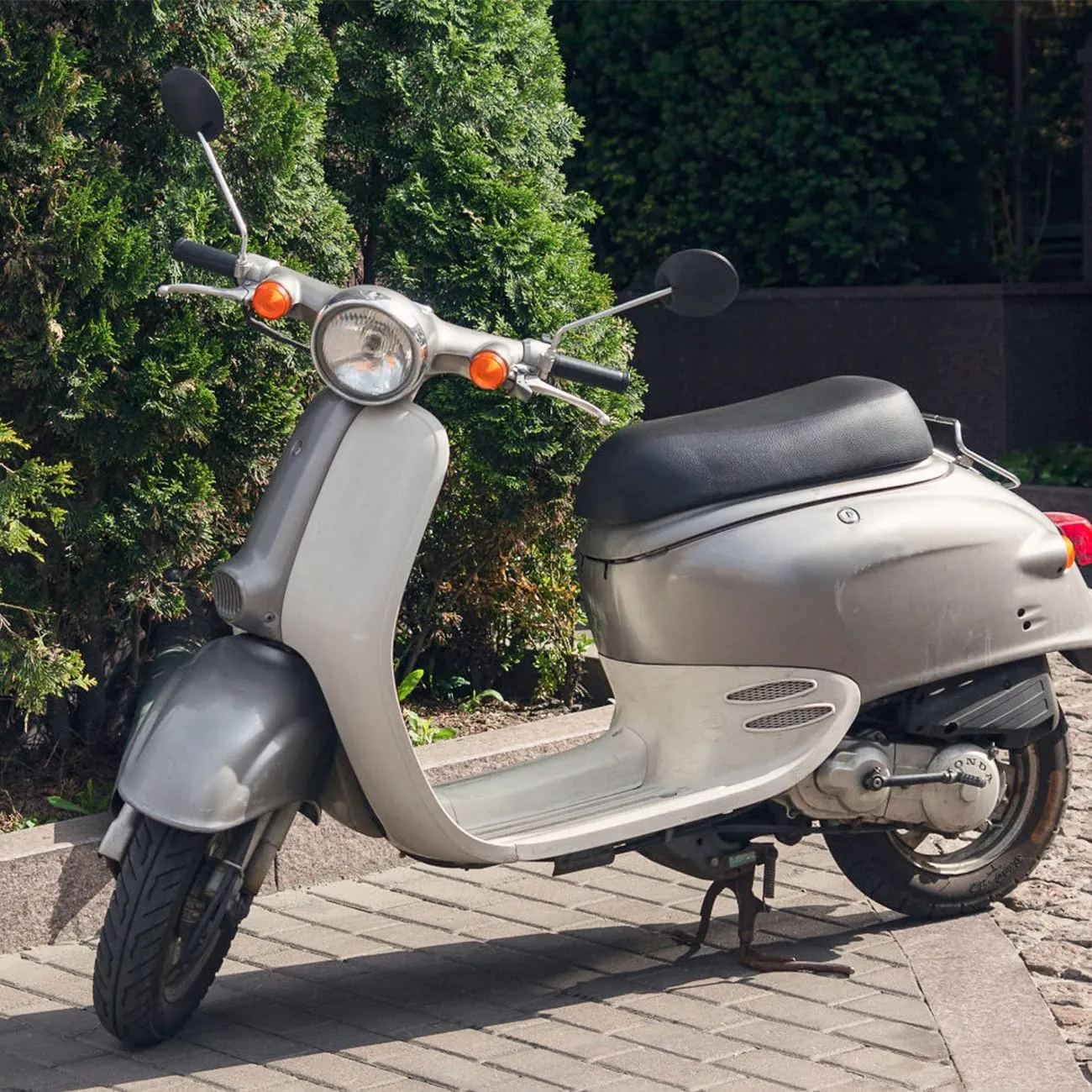 LIHAO Coprisella per Moto, Copri Sedili Ciclomotore Universale Impermeabile per Motocicletta in Pelle - XL