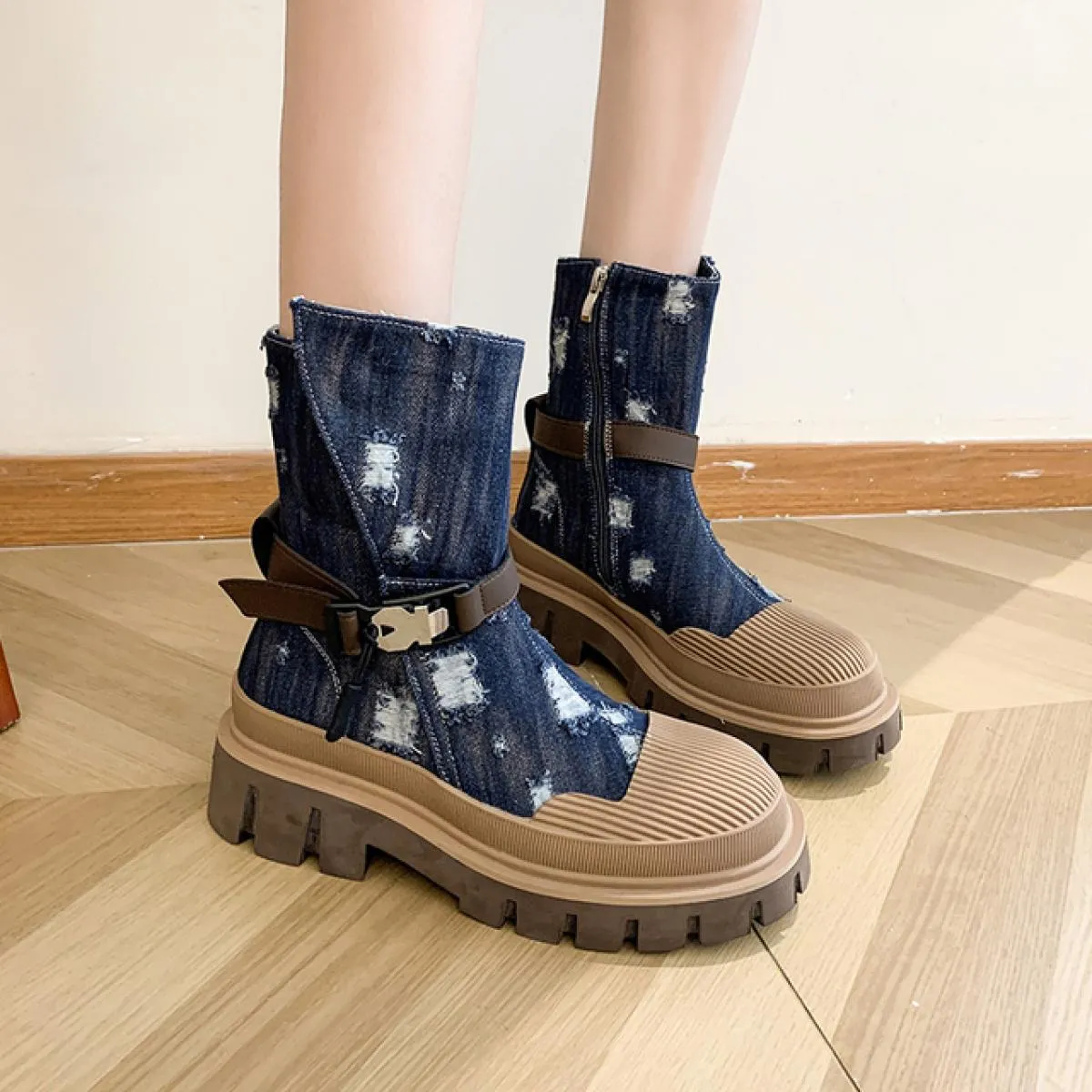 Luxury Brand New Winter Stivali da moto Scarpe da donna Stivali Chelsea in denim 2023 Moda Tacchi medi Décolleté da gladiatore L