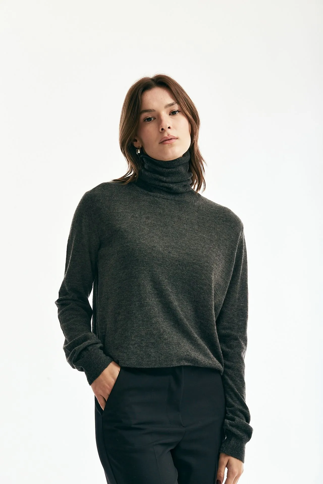 Maglia dolcevita antracite 