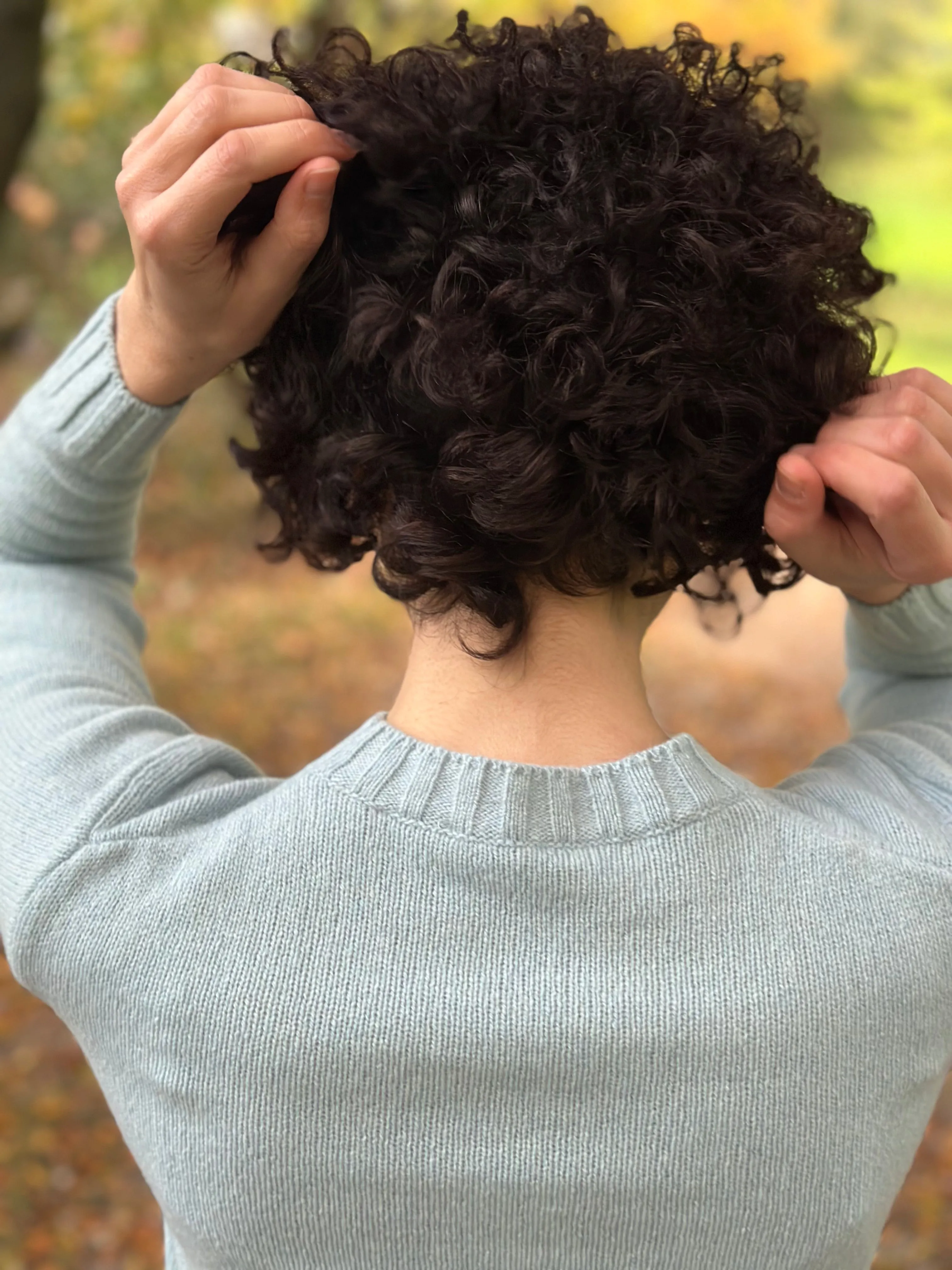 Maglia donna girocollo in cashmere rigenerato