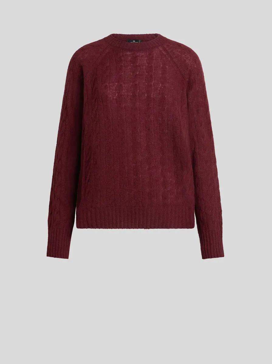 MAGLIA IN CASHMERE A TRECCE