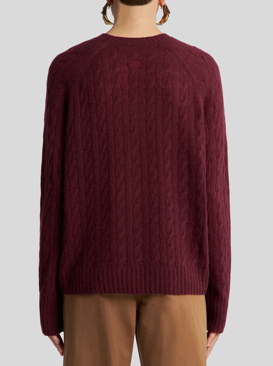 MAGLIA IN CASHMERE A TRECCE