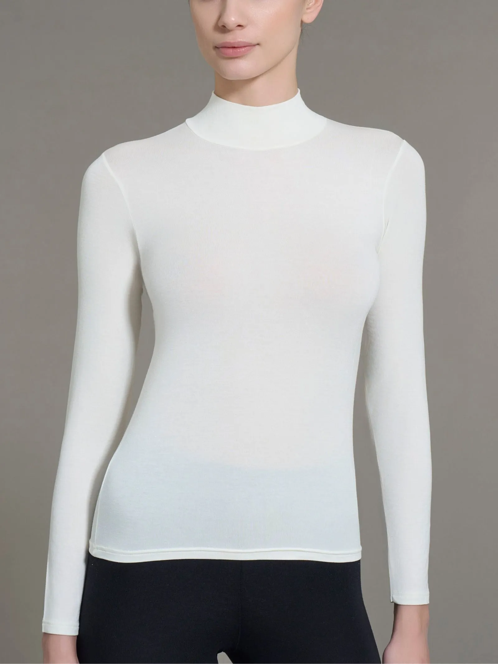 Maglietta con collo lupetto in filato Tenderwool - Casha