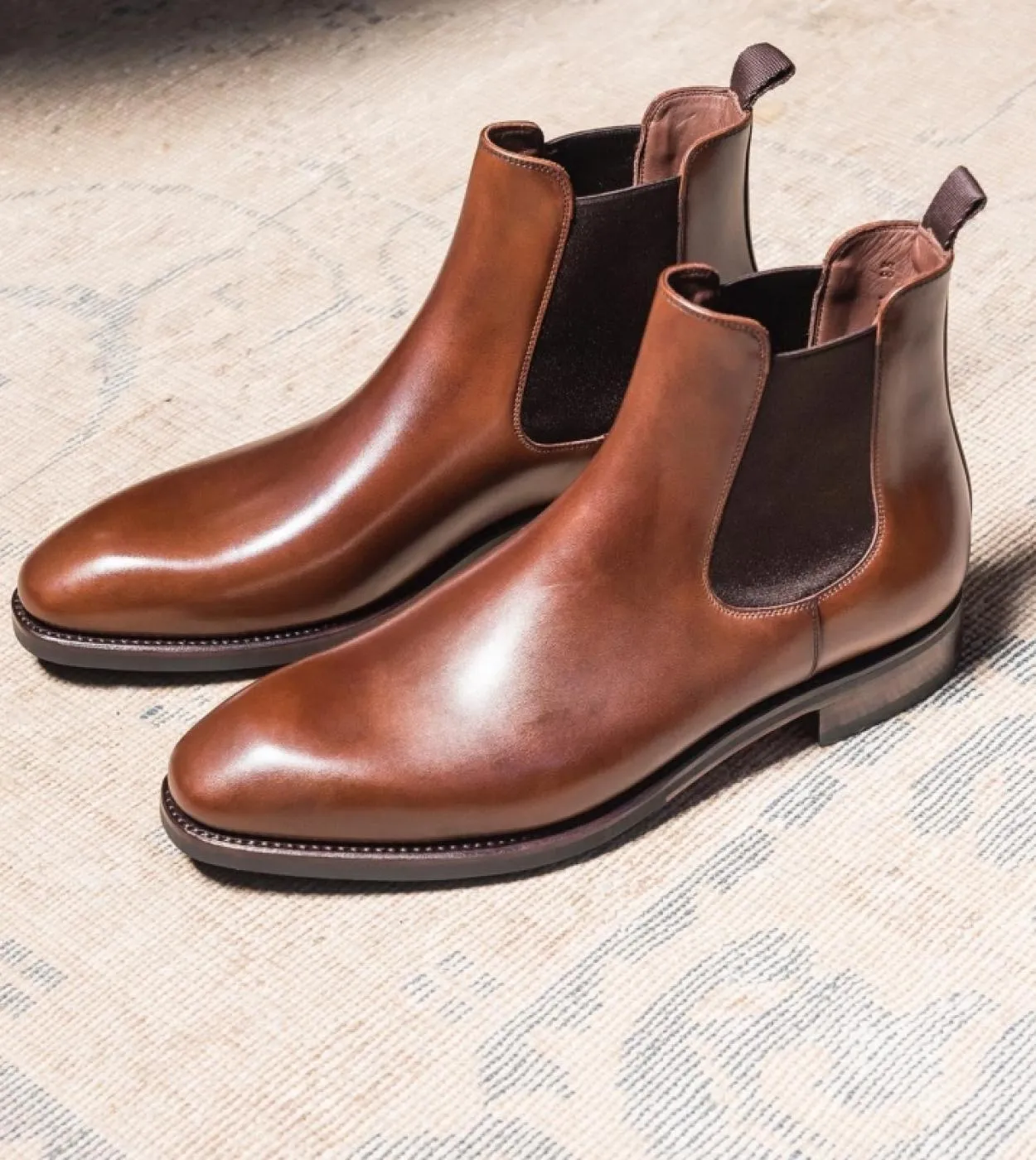 Nuovi stivali Chelsea neri in vera pelle per uomo punta quadrata slip on stivali corti da uomo fatti a mano brow in pelle crosta