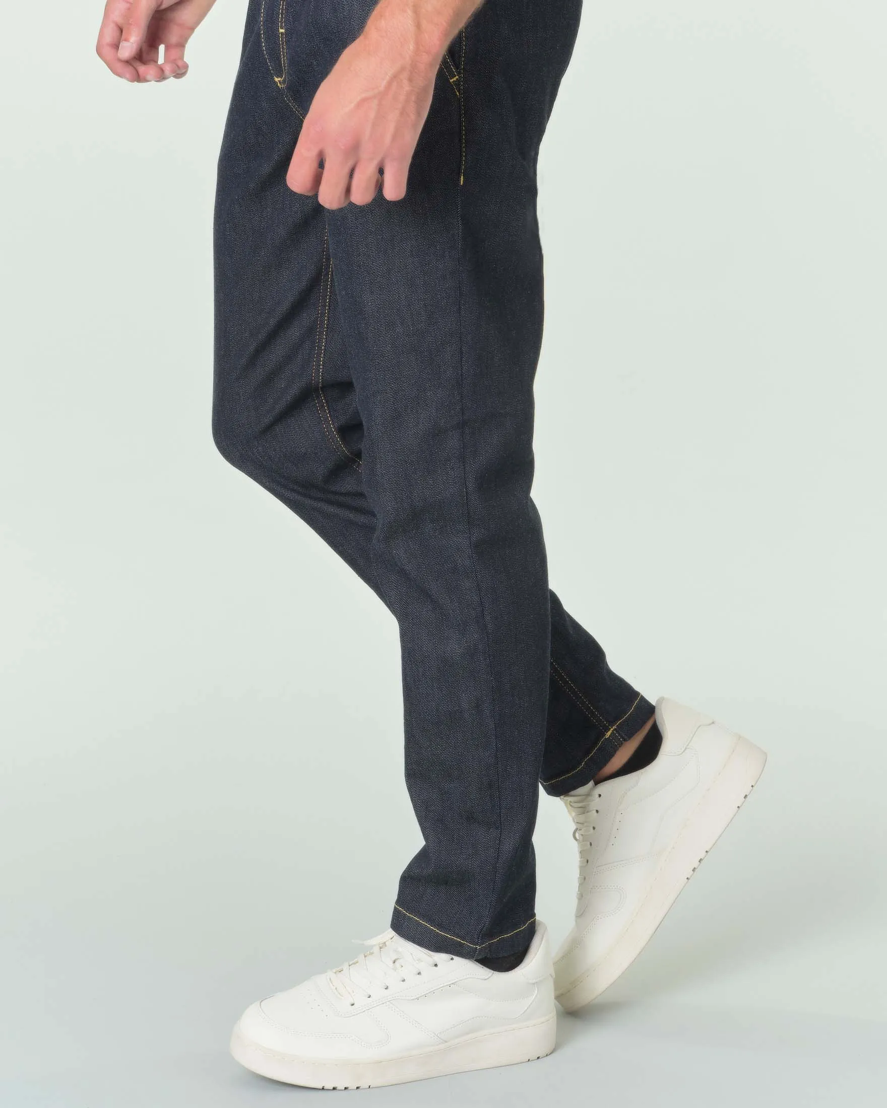 Pantalone chino in denim lavaggio scuro