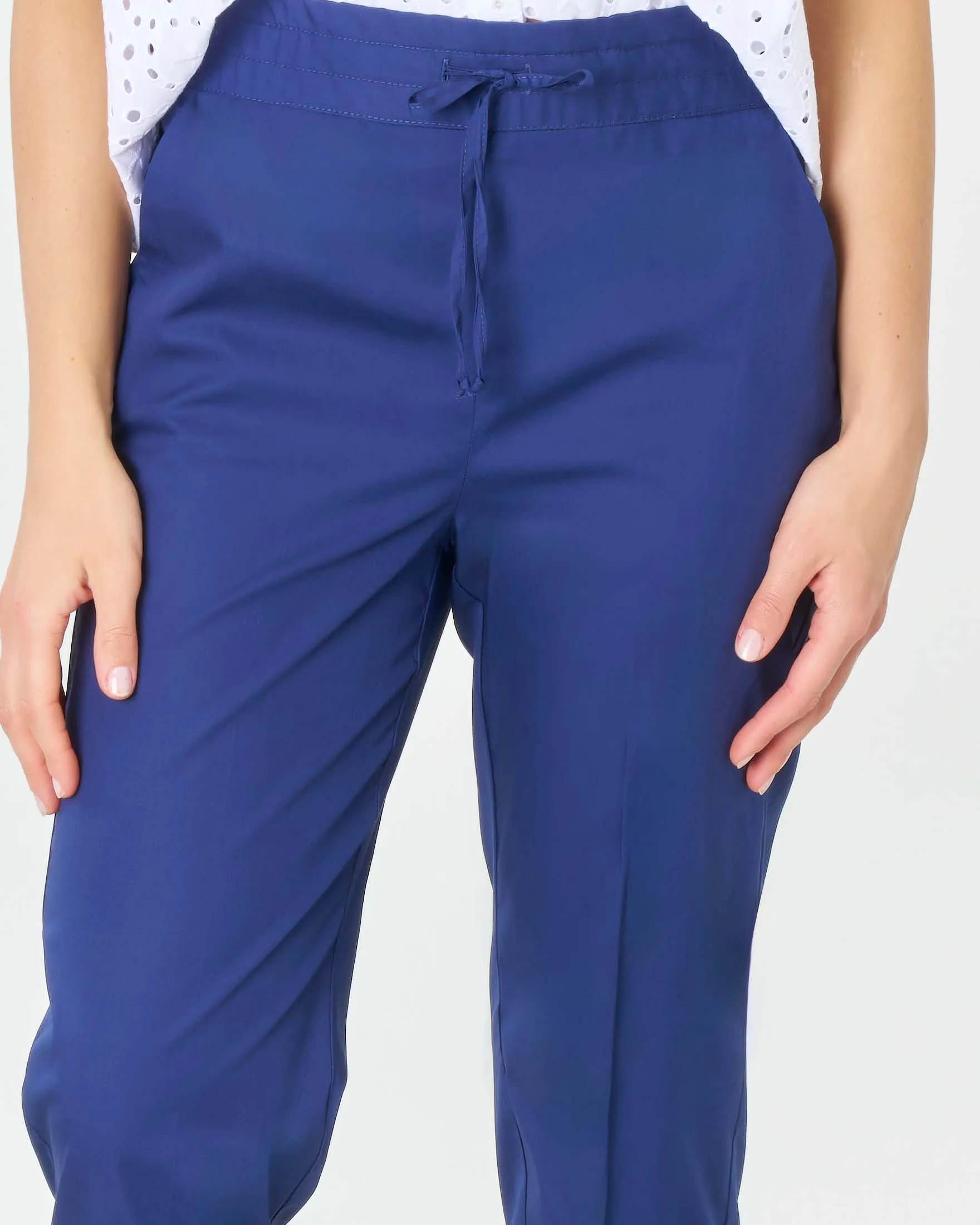 Pantaloni blu in cotone con coulisse in vita