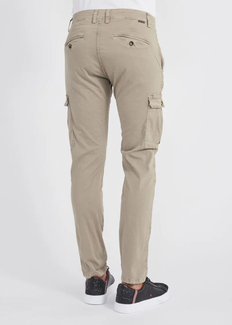 Pantaloni cargo in gabardina stretch