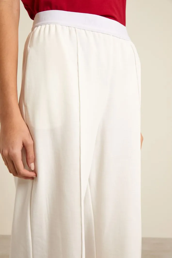 Pantaloni con elastico in vita