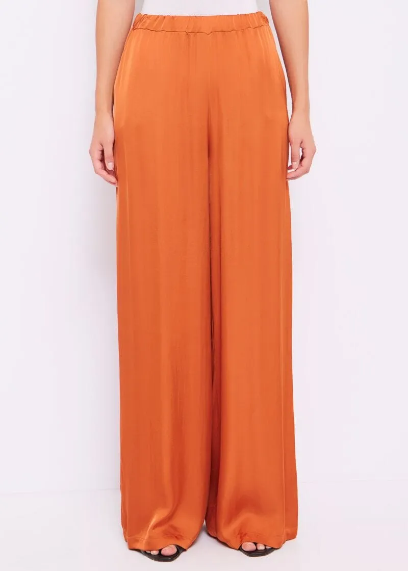 Pantaloni in raso