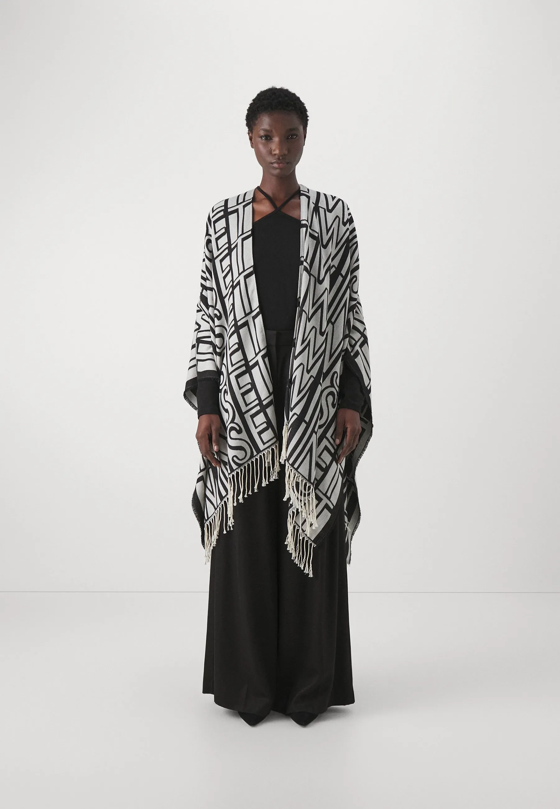 PONCHO - Mantella