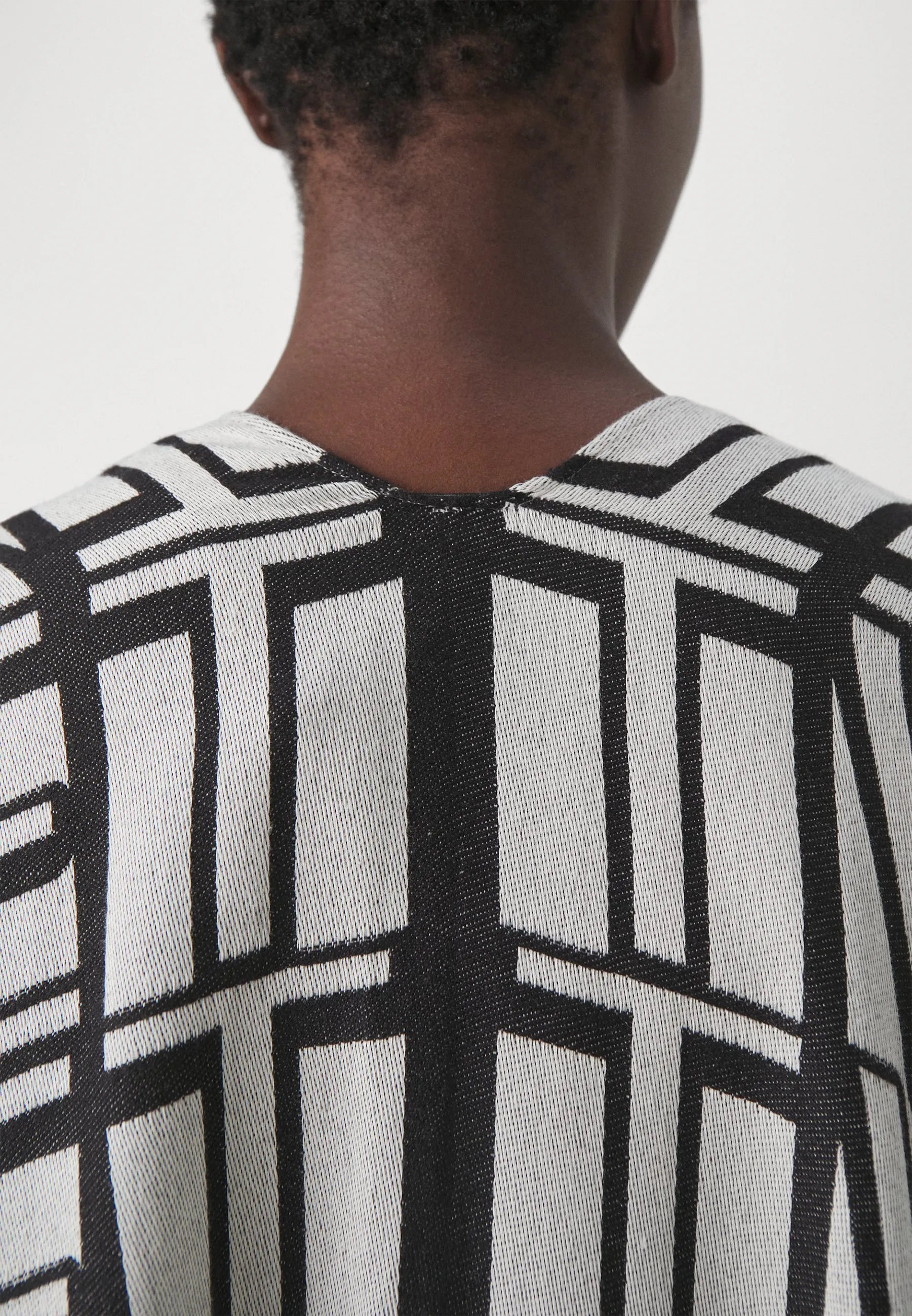 PONCHO - Mantella
