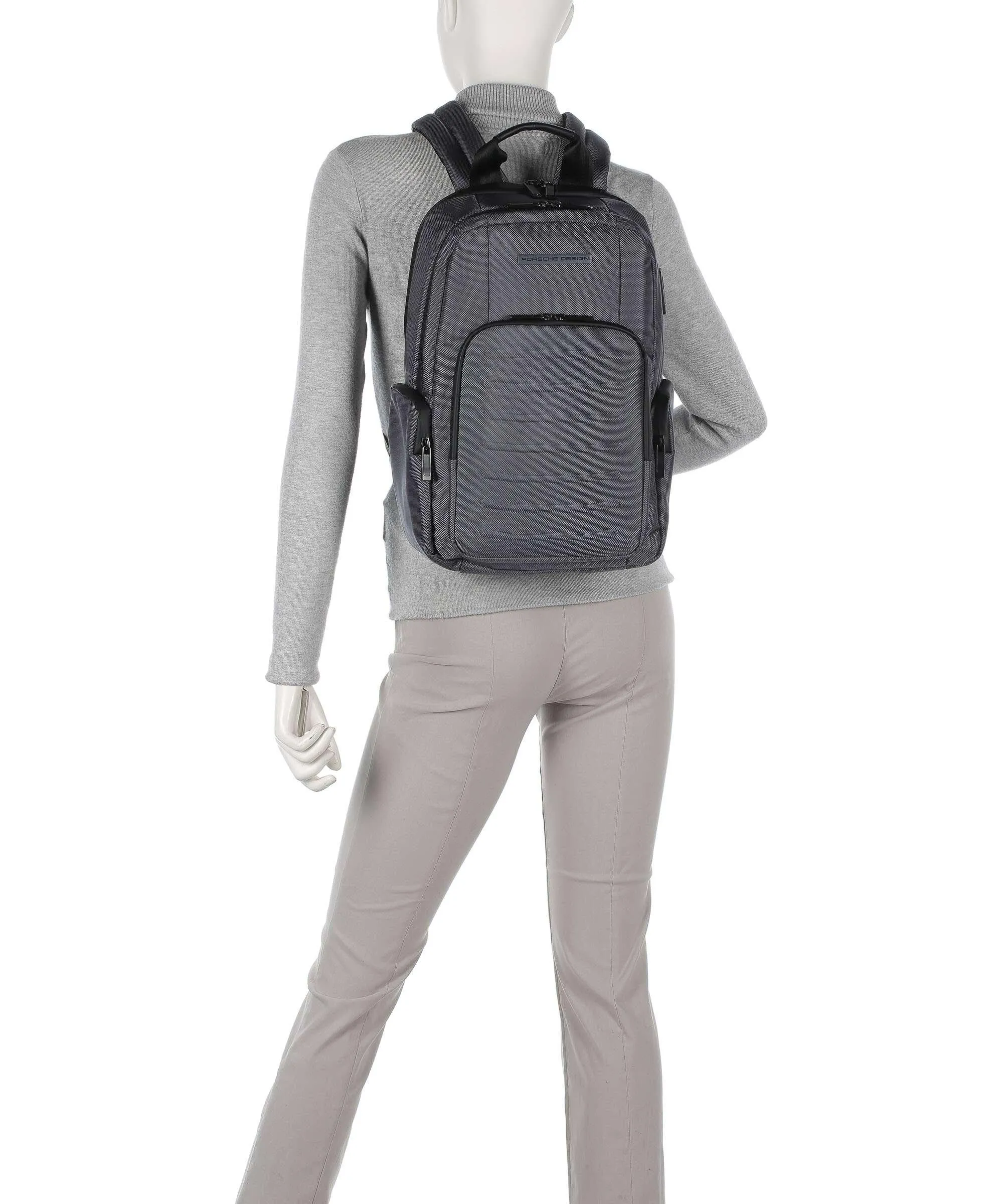  Porsche Design Roadster Pro M1 Zaino 15″ nylon antracite  