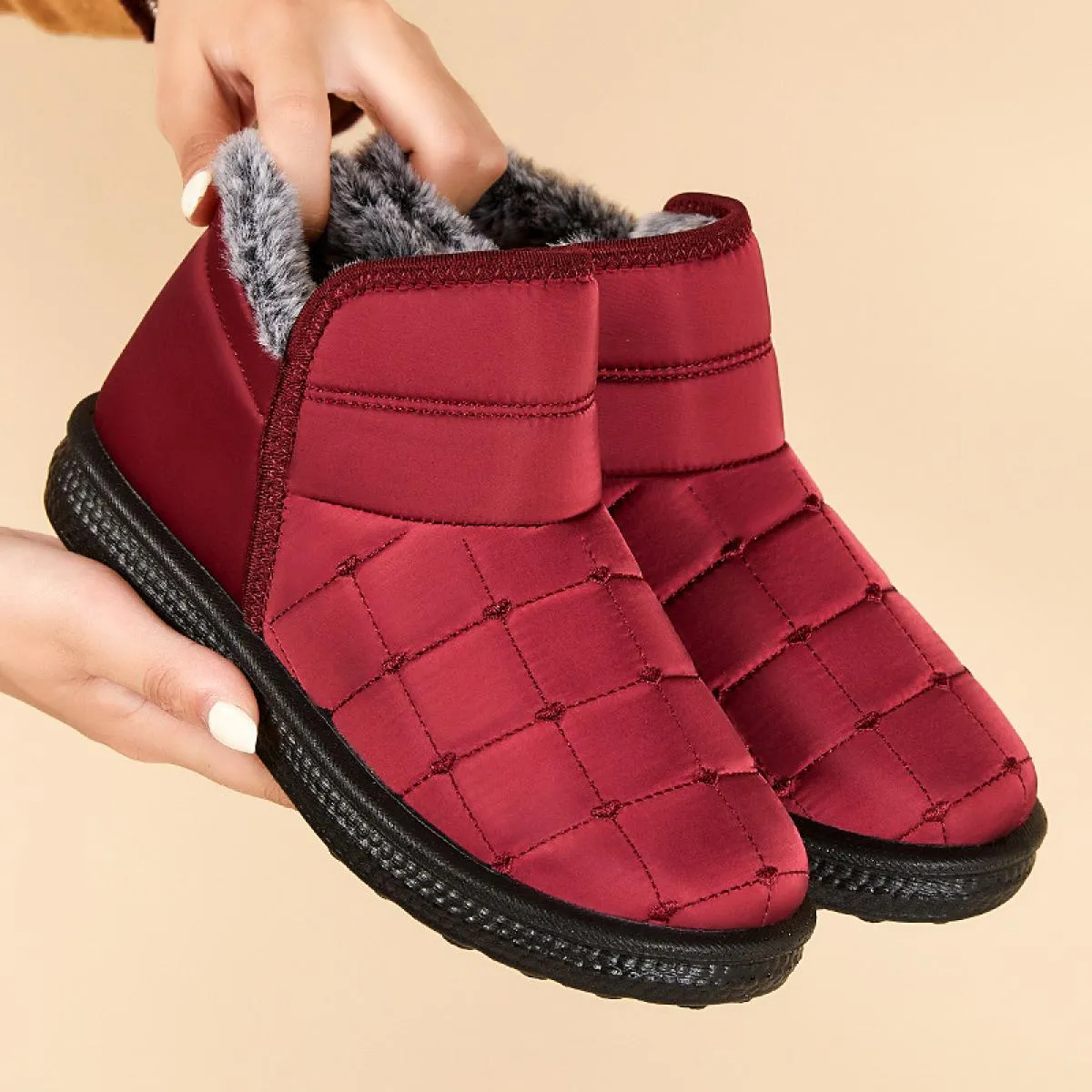Scarpe di cotone Donna Inverno 2023 Stivali da donna Stivali caldi di cotone da donna Stivali da neve imbottiti casual Piattafor