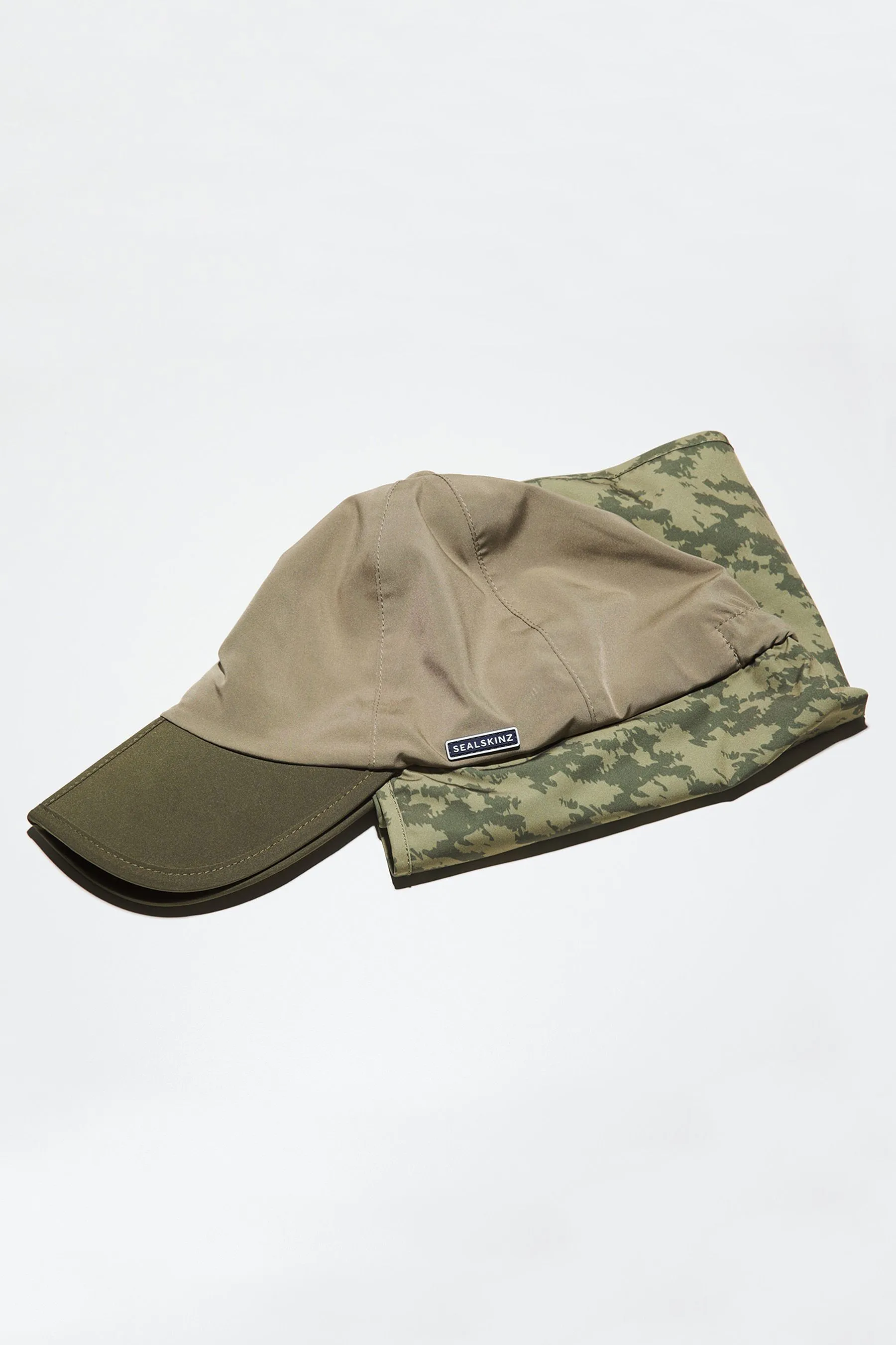 Sealkinz Outwell - Cappellino a punta impermeabile ripiegabile con Protezione sullo scollo    
