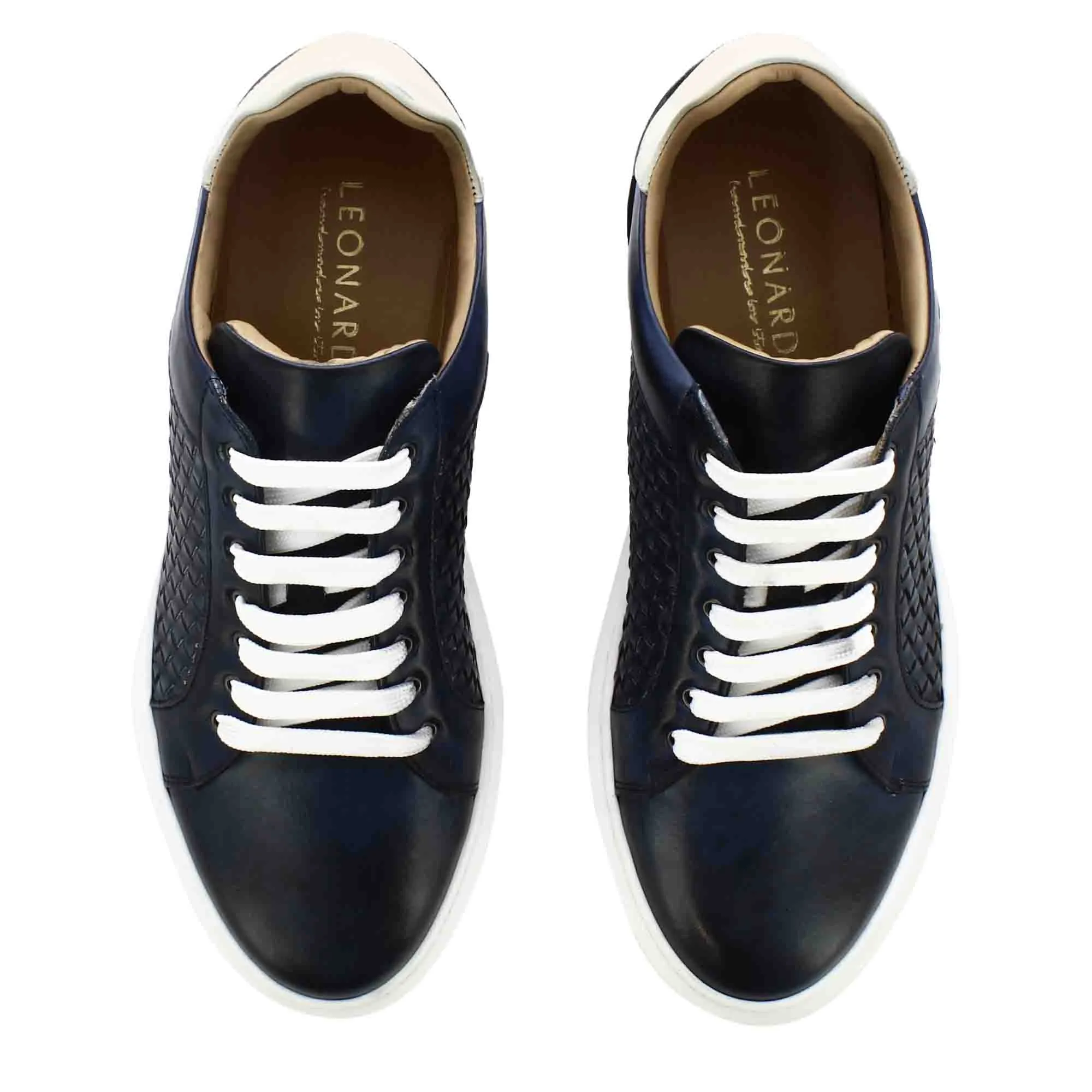 Sneaker casual da uomo in pelle intrecciata colore blu