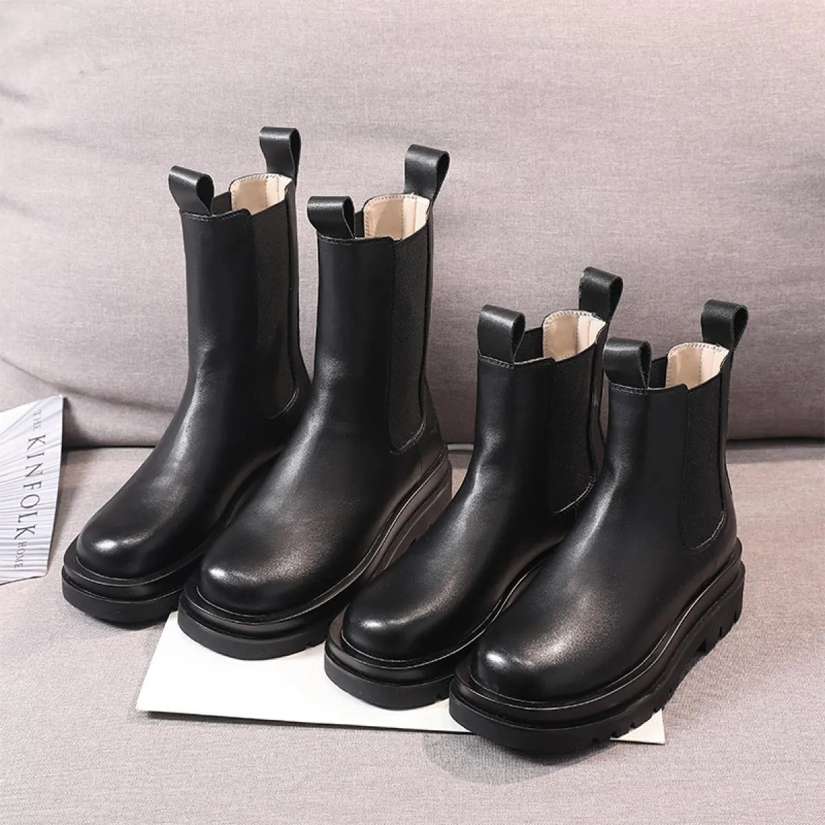 Stile moda donna stivali da moto punk scarpe in pelle di mucca nera adorabili stivali Chelsea da donna con piattaforma Botas Fem