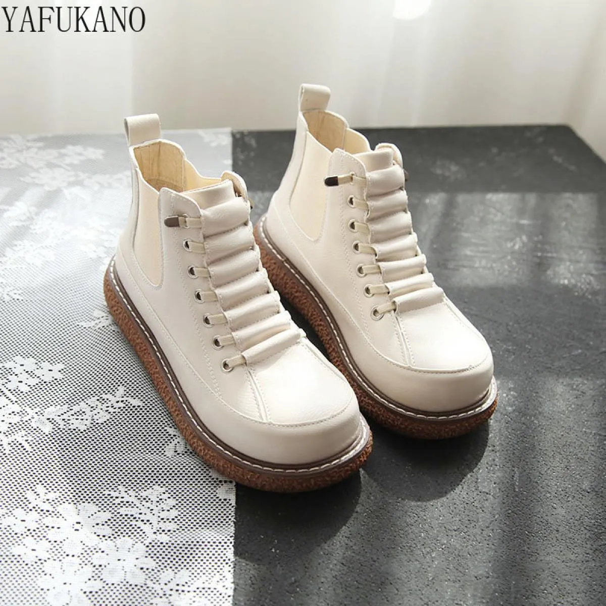 Stivali Chelsea con suola spessa Stivali corti con fascia elastica retrò College Wind Mori Plus Scarpe da bambola alte con testa