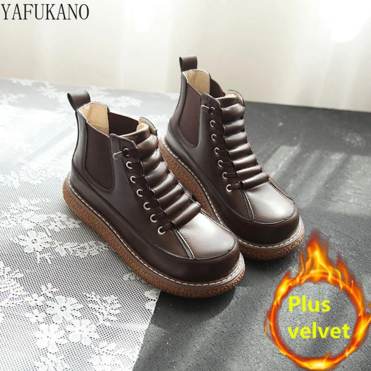 Stivali Chelsea con suola spessa Stivali corti con fascia elastica retrò College Wind Mori Plus Scarpe da bambola alte con testa