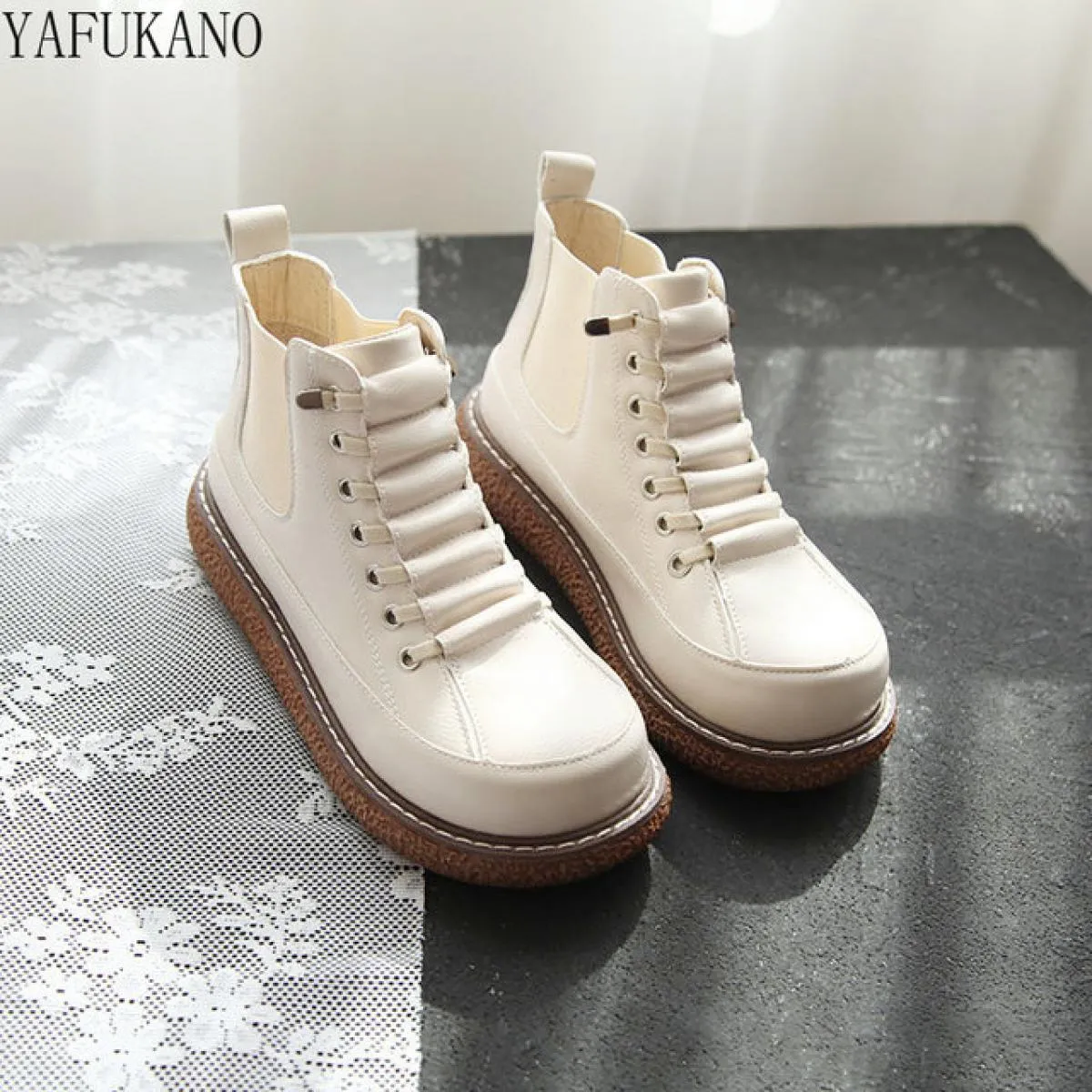 Stivali Chelsea con suola spessa Stivali corti con fascia elastica retrò College Wind Mori Plus Scarpe da bambola alte con testa