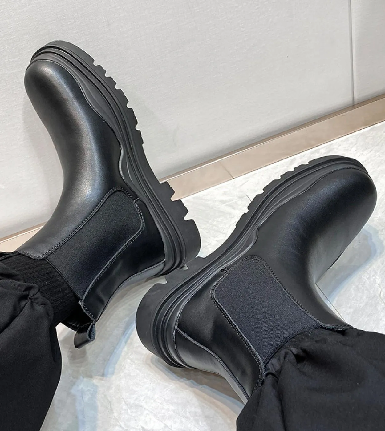 Stivali Chelsea da uomo con suola verde Stivali da camino da uomo nuovi Sneakers sociali da uomo Stivali da uomo da marito