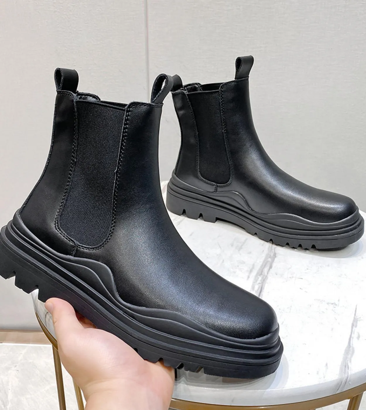 Stivali Chelsea da uomo con suola verde Stivali da camino da uomo nuovi Sneakers sociali da uomo Stivali da uomo da marito