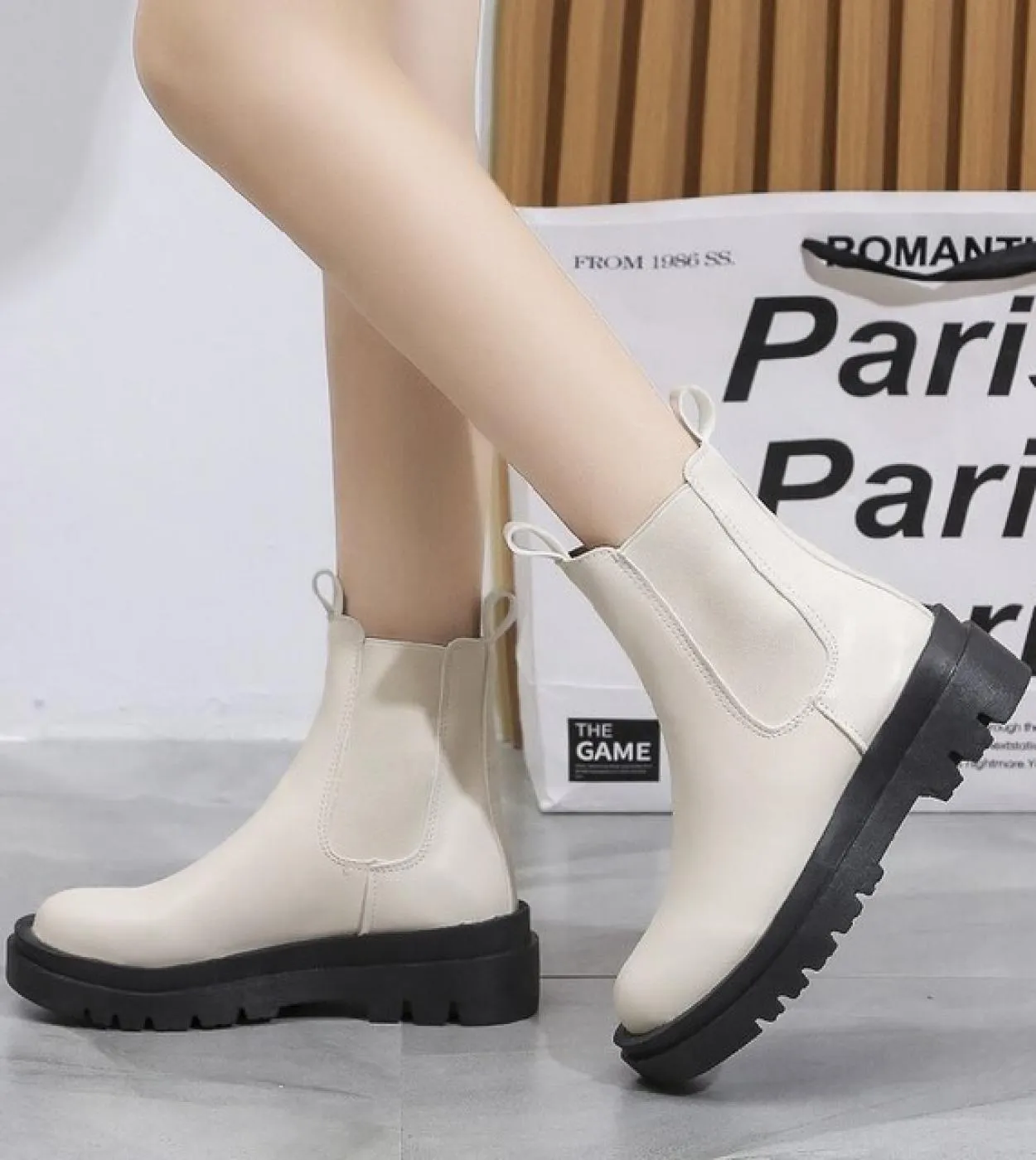Stivali con tacco piatto Donna Nuove scarpe Chelsea con punta tonda Rock Mid Calf Med Ladies Autumn Lolita Mid Calf Rome Mid Cal