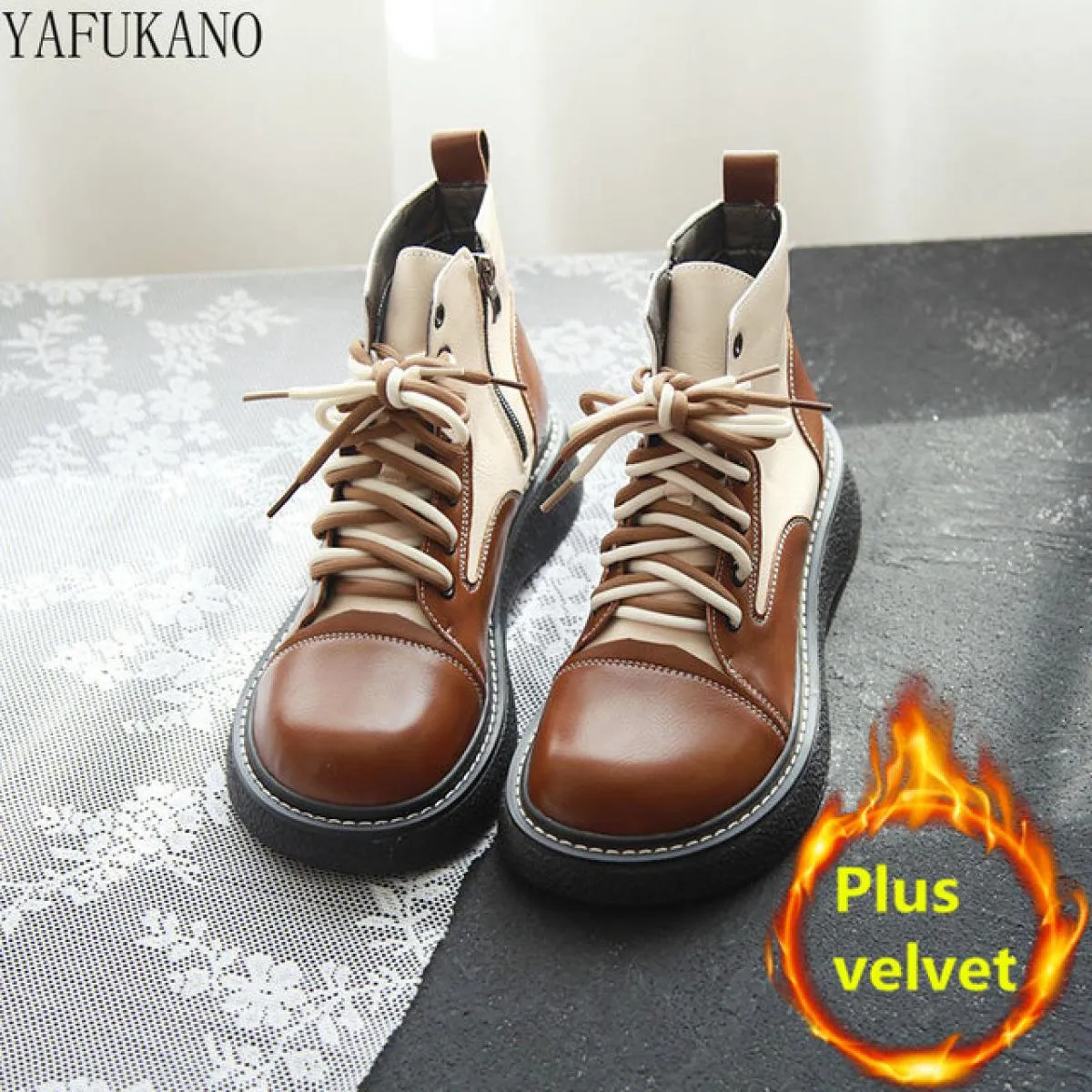 Stivali da donna con fondo spesso 5 cm dal design bicolore Stivali Chelsea con aumento di altezza in stile britannico Mori Lette