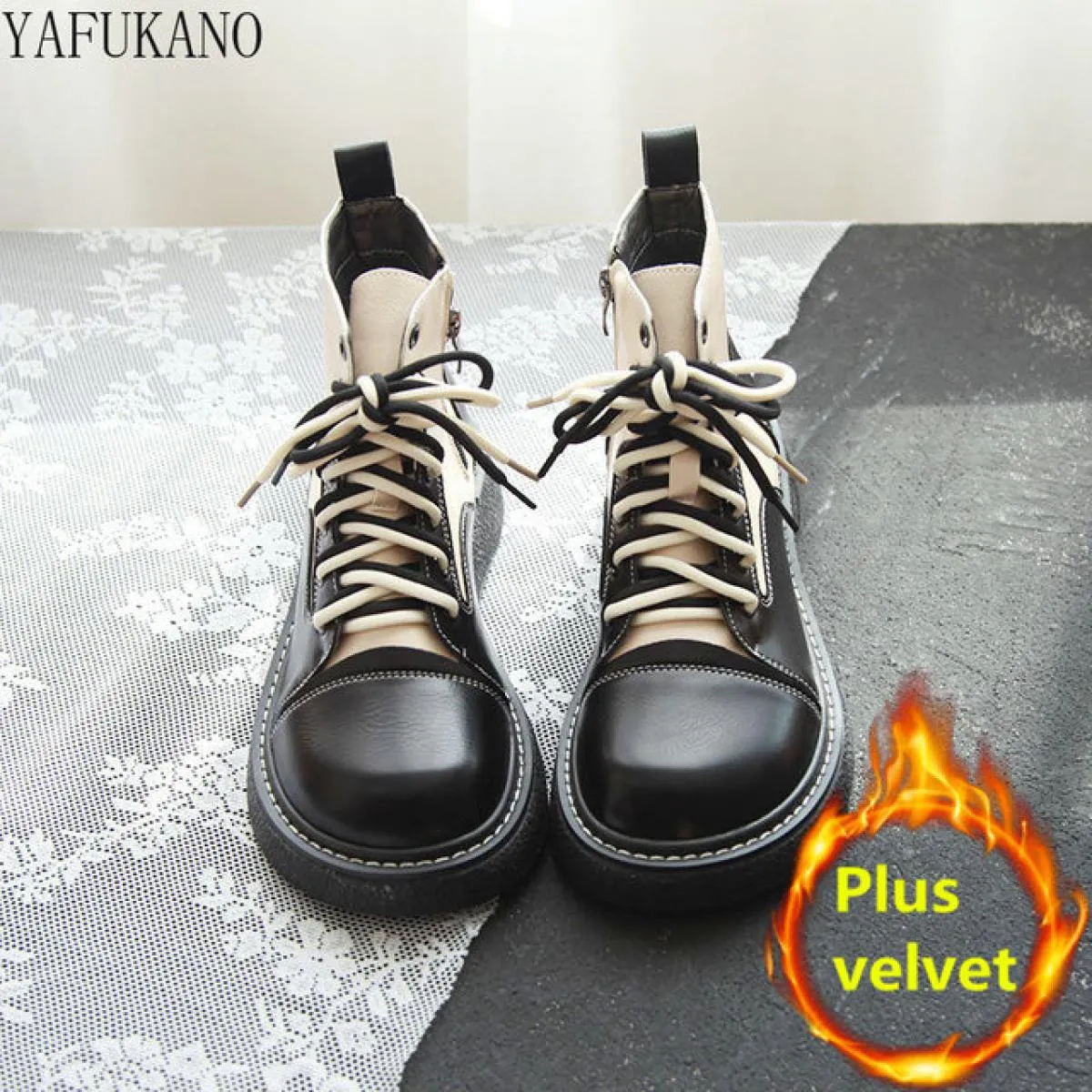 Stivali da donna con fondo spesso 5 cm dal design bicolore Stivali Chelsea con aumento di altezza in stile britannico Mori Lette