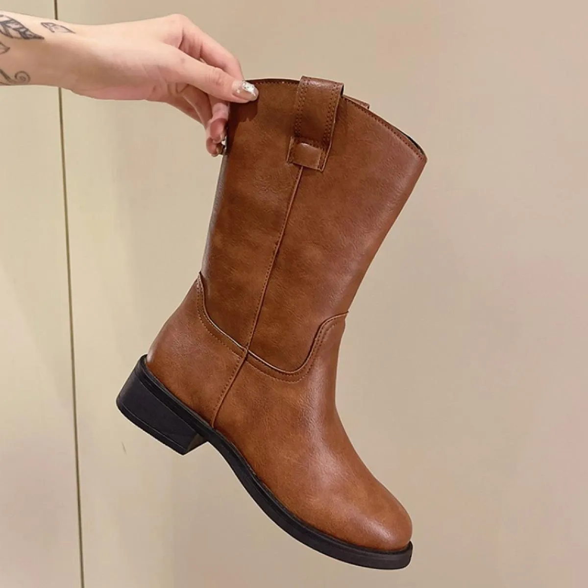 Stivali da moto a metà polpaccio Chelsea 2023 Stivali invernali da donna Fad Scarpe con tacco medio Nuove pompe di marca Botas G