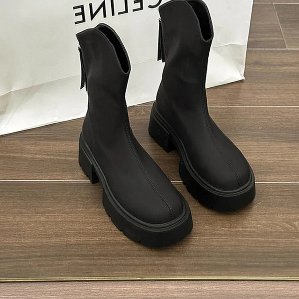 Stivali da moto con tacco medio alla caviglia invernali da donna scarpe moda con plateau 2023 stivali Chelsea Goth di nuova tend